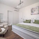 D'oro Gostinjska kuća