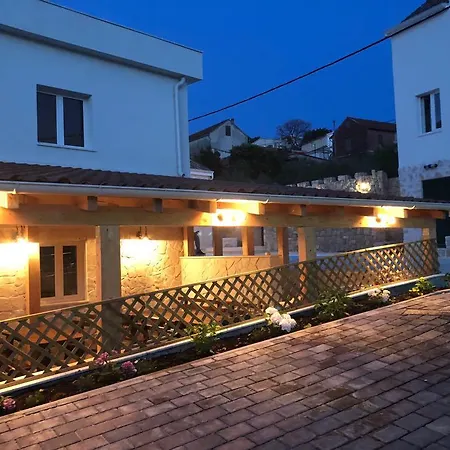 D'oro Gostinjska kuća