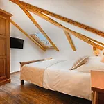 D'oro 4* Трогір