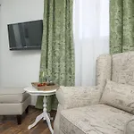 D'oro 4* Трогір