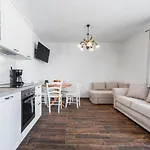 Гостьовий будинок D'oro 4*