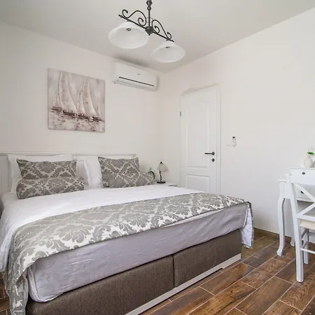 D'oro 게스트하우스