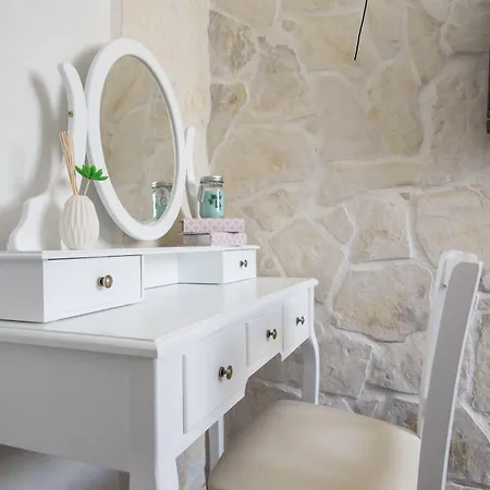 D'oro 게스트하우스 트로기르