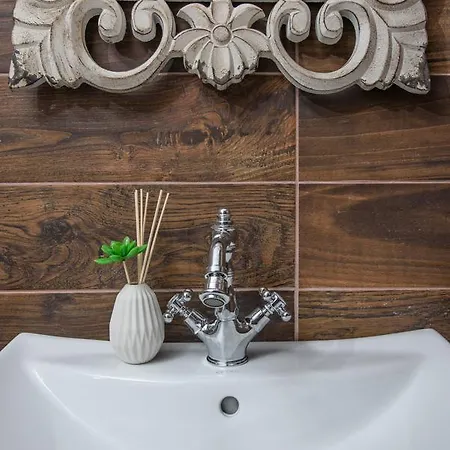 D'oro 게스트하우스