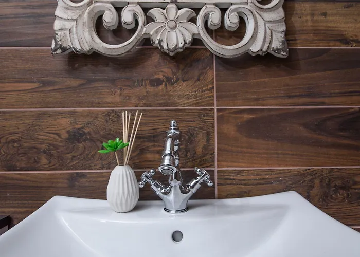 D'oro Πανσιόν Τρογκίρ